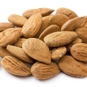 Almonds brown raw 100 grams